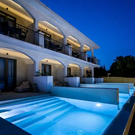 Agave Boutique アパート